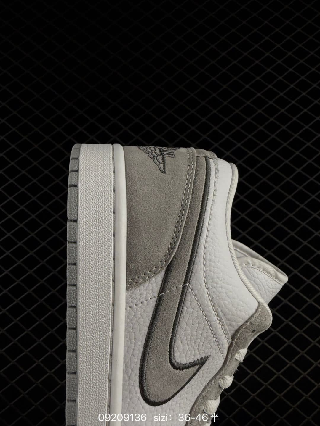 Nike AIR JORDAN 1LOW G AJ1
